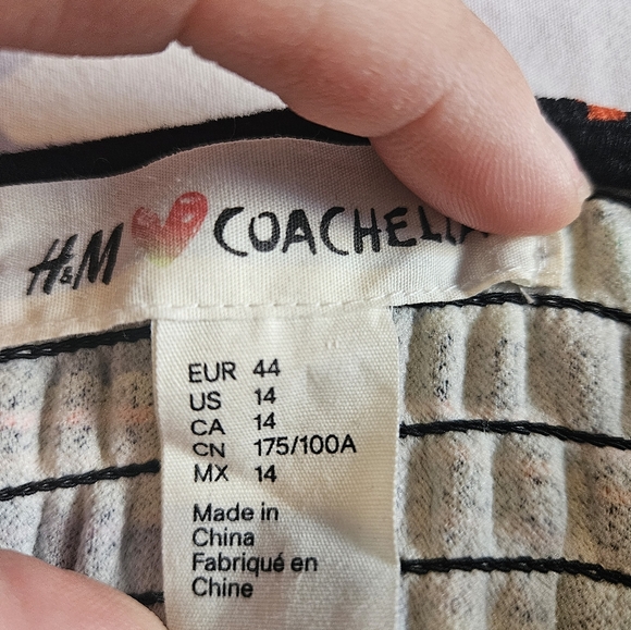 H&M Loves Coachella collection dress - Picture 4 of 5